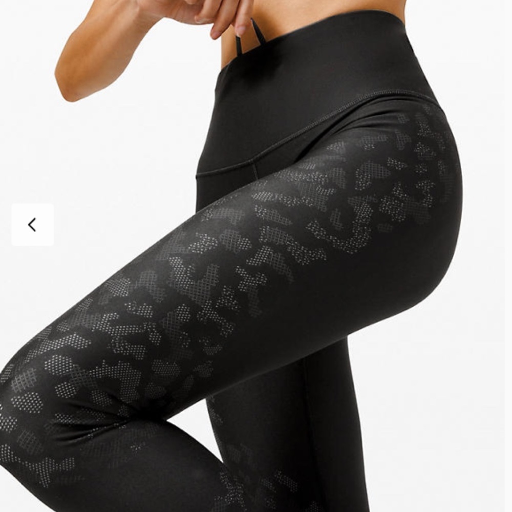 Mapped Out High Rise Tight 28"  Camo